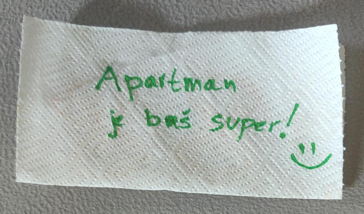 Apartman Renata Omiš Exteriér fotografie